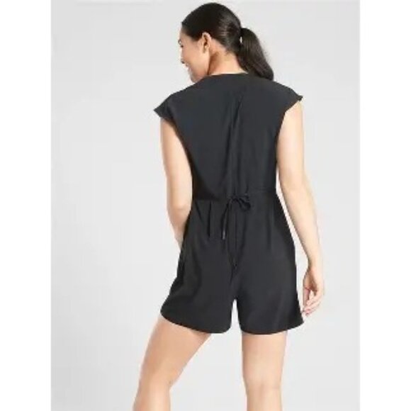 NWOT Athleta Marlow Romper One-Piece Shorts in Black Small - Picture 2 of 7